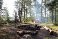 "Малая кругосветка" по Вуоксе. Васильевские протоки. Остров в р-не п. Васильево". Утро, лагерь