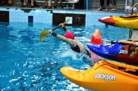 Открытый Чемпионат СПБ по фристайлу на гладкой воде в бассейнах 2014. 1я попытка в кат. К1-Ж