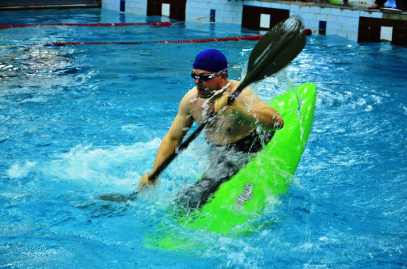 Открытый Чемпионат СПБ по фристайлу на гладкой воде в бассейнах 2014. Квалификация в кат. К1-М