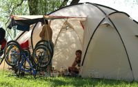 Германия(Платтлинг). Утро. По местному времени 07 часов, а Лена уже за работой.
