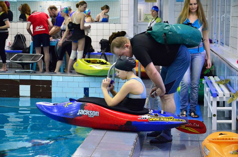 Открытый Чемпионат СПб по фристайлу на гладкой воде 2014. Начало выступлений в кат. "Дети"