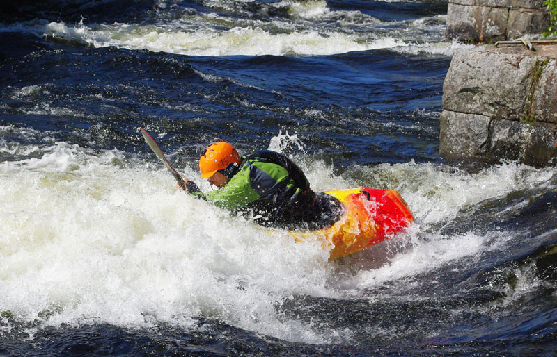 1-й этап кубка North Karelia freestyle paddling cup 2012. Выступление мужчин, попытка McNasty.