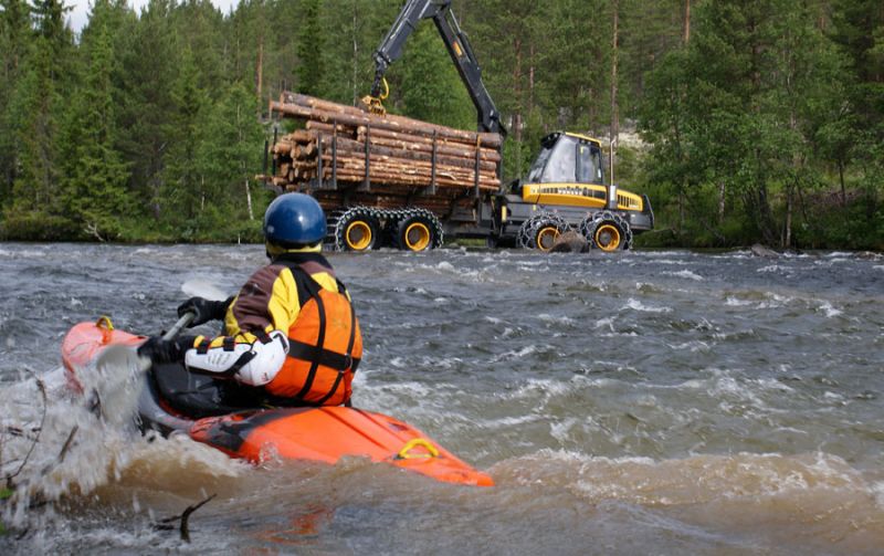 Ежегодный выезд в Норвегию, 2012г. И водитель помахал нам рукой, и мы ему помахали в ответ.