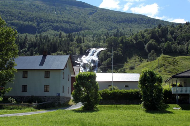Выезд в Норвегию, 2013. Едем на р. Etna